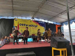 Kegiatan Open House (Lomba mewarnai, spelling Bee dan Story Telling) TK-SD Se-Surkarta