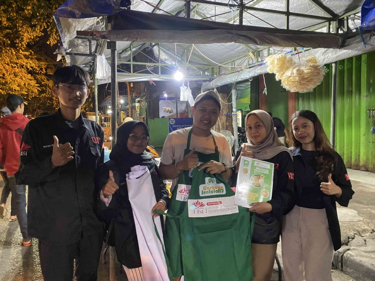 Sulaima Mahasiswa Manajemen UISI Lakukan ini Pada UMKM Sekitar : Membangun ...