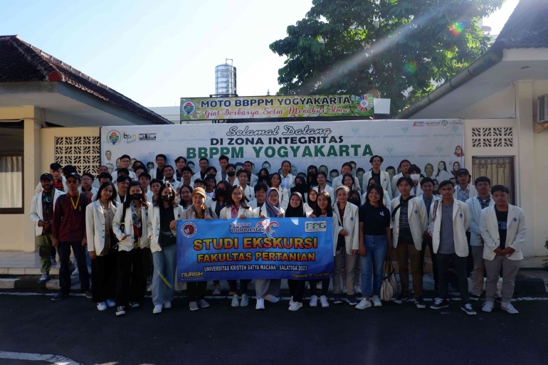 dokumentasi pribadi: mahasiswa FPB UKSW di BBPPMDDTT Yogyakarta