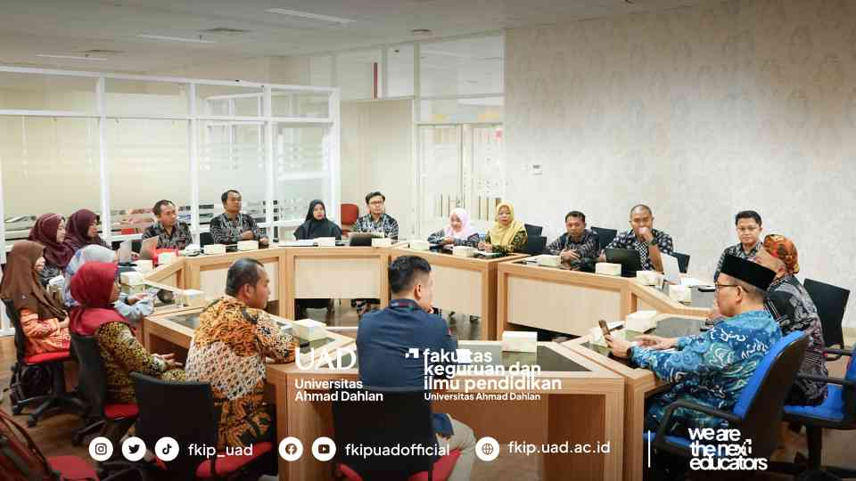 FKIP UAD Sambut Kunjungan Akademik Unmuh Jember - Kompasiana.com