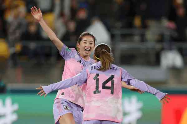 Pemain timnas wanita Jepang merayakan kemenangan/foto: FIFA com