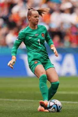 Daphne Van Domselaar bintang kemenangan Belanda atas Afrika Selatan/ foto: FIFA.com