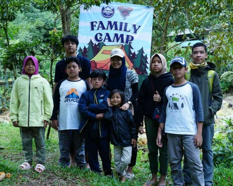 Kegiatan Family Camp sangat perlu dilakukan karena dapat menggunakan pendekatan Adventure based Education (Dokpri)