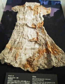 Baju yang terbakar setelah pengeboman. Foto: Dokumentasi Pribadi