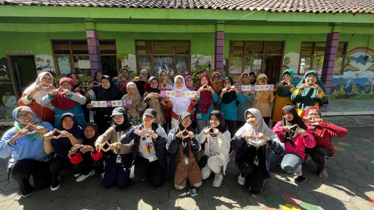 Pelaksaan Proker Monodisiplin Pencegahan Demensia di Posyandu Teratai 2 Dusun Sidorejo (Dok. pribadi)