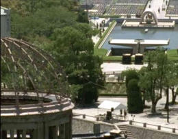 Hiroshima Peace Memorial Park  (film dokumenter HIROSHIMA produksi B.B.C)