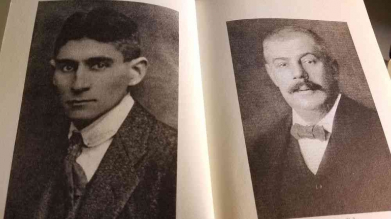 Franz Kafka (Sumber:thebookbinderdaughter.com).