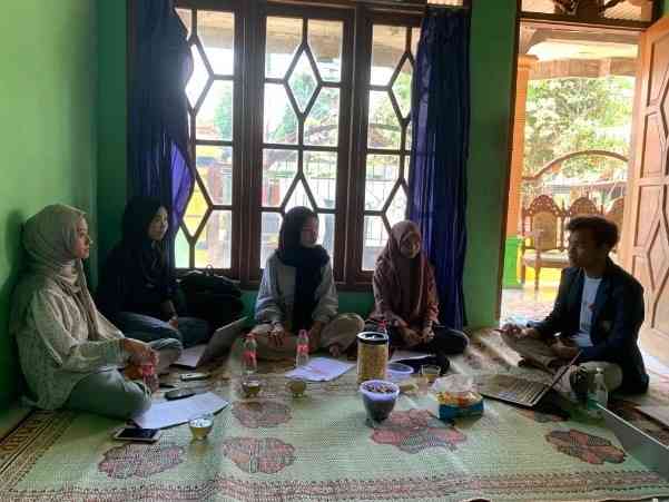 Dokumentasi Kegiatan Diskusi Bersama Admin Desa Wisata Wayang