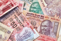 Mata uang rupee India | Sumber: ntu.edu.sg