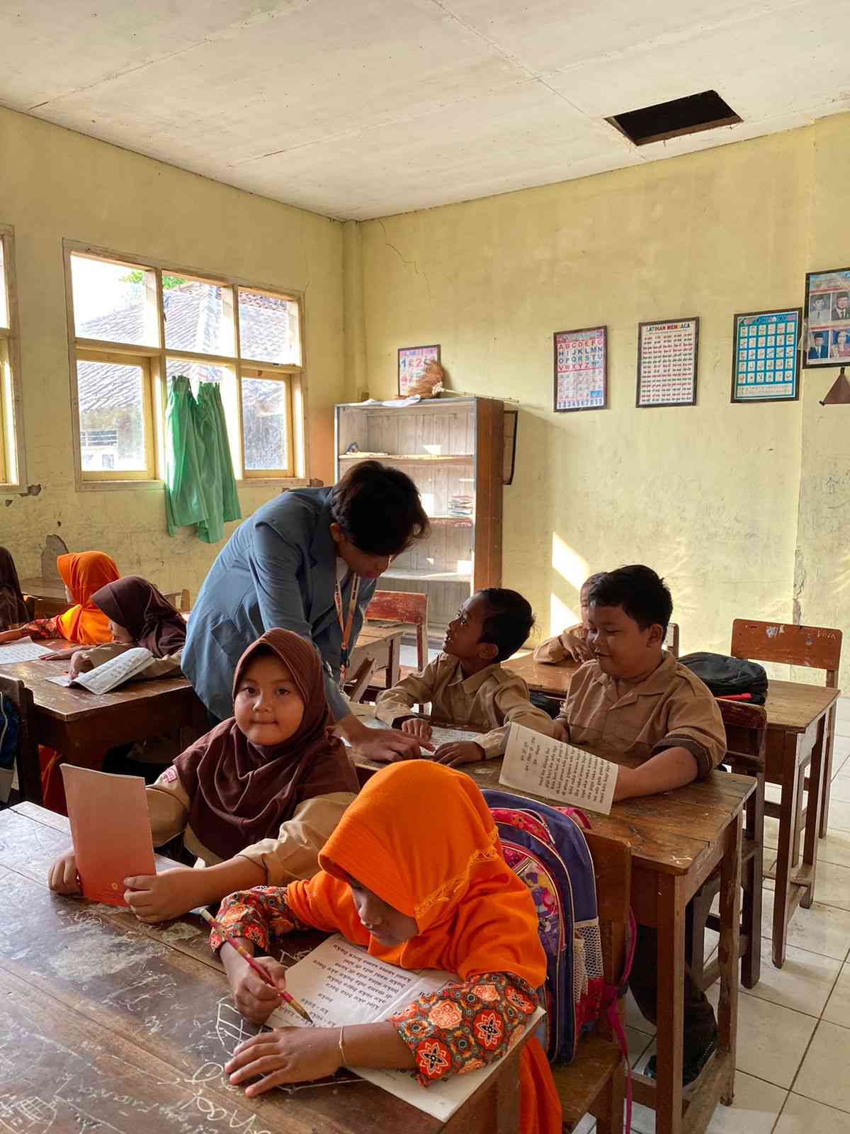 Berkolaborasi Dengan SD, Mahasiswa KKN Wujudkan Program Edukasi ...