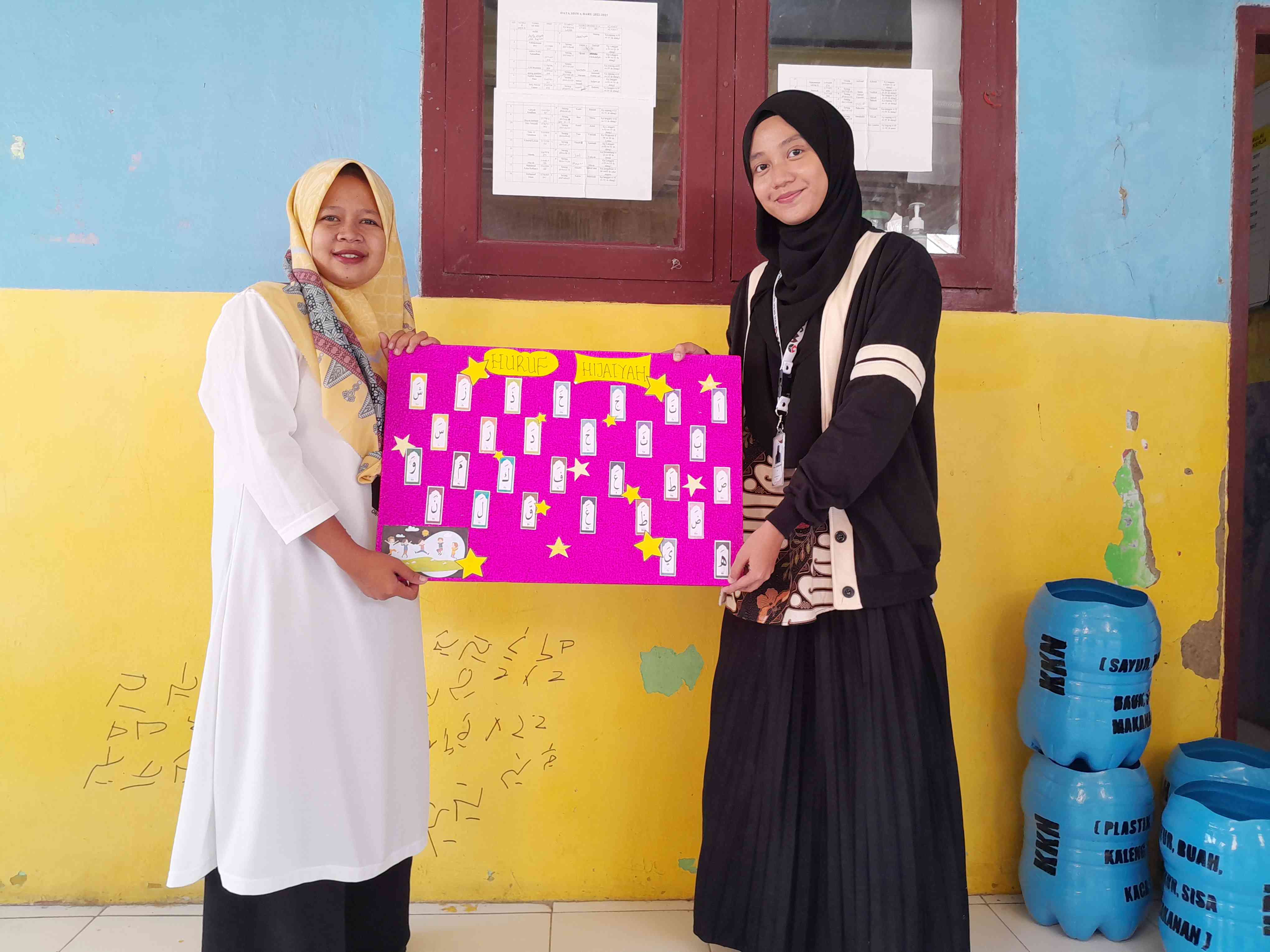 Gerakan Literasi Anak Usia Dini: Penyerahan Mading Ke PAUD Al-Salam ...