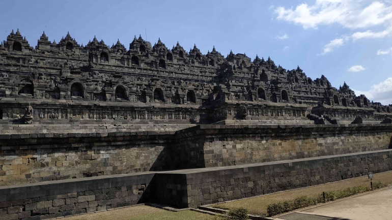 candi Borobudur, gambar dari koleksi pribadi