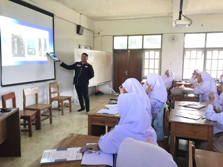 PMM UMM Kelompok 216 Gel. 7