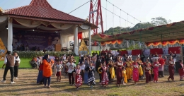 GIAT 5 UNNES - Flashmob Semarang Rumah Kita
