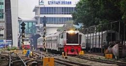 Foto Stasiun KAI kota Medan (Sumber : Pergimulu.com)