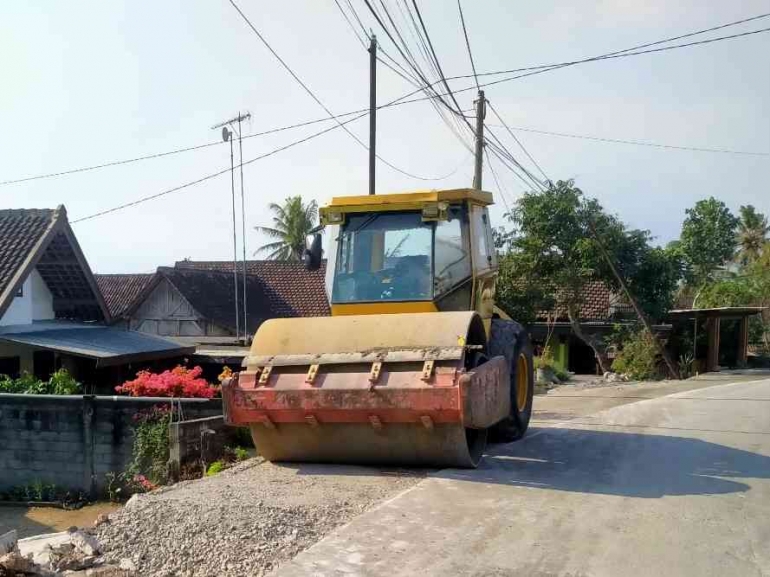 Compactor Jalan Yuk Kenali Salah Satu Compactor yang Sering Dijumpai di Proyek Jalan ...