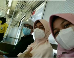 Kami naik Commuter dari Tangerang Selatan buat cari Kacamata di Jatinegara, Jakarta Timur (Dokumen Pribadi)