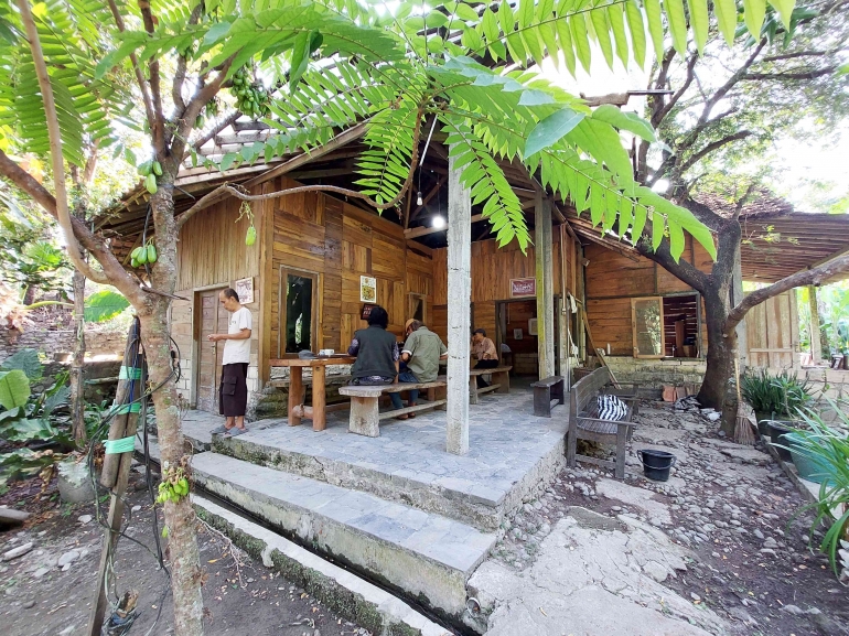 Rumah kayu Sekolah Kebon Joni/Foto: Hermard