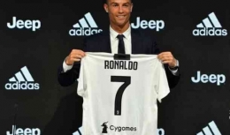 Cristiano Ronaldo saat diboyong Juventus dari Real Madrid (twitter.com/@juventusfcen)