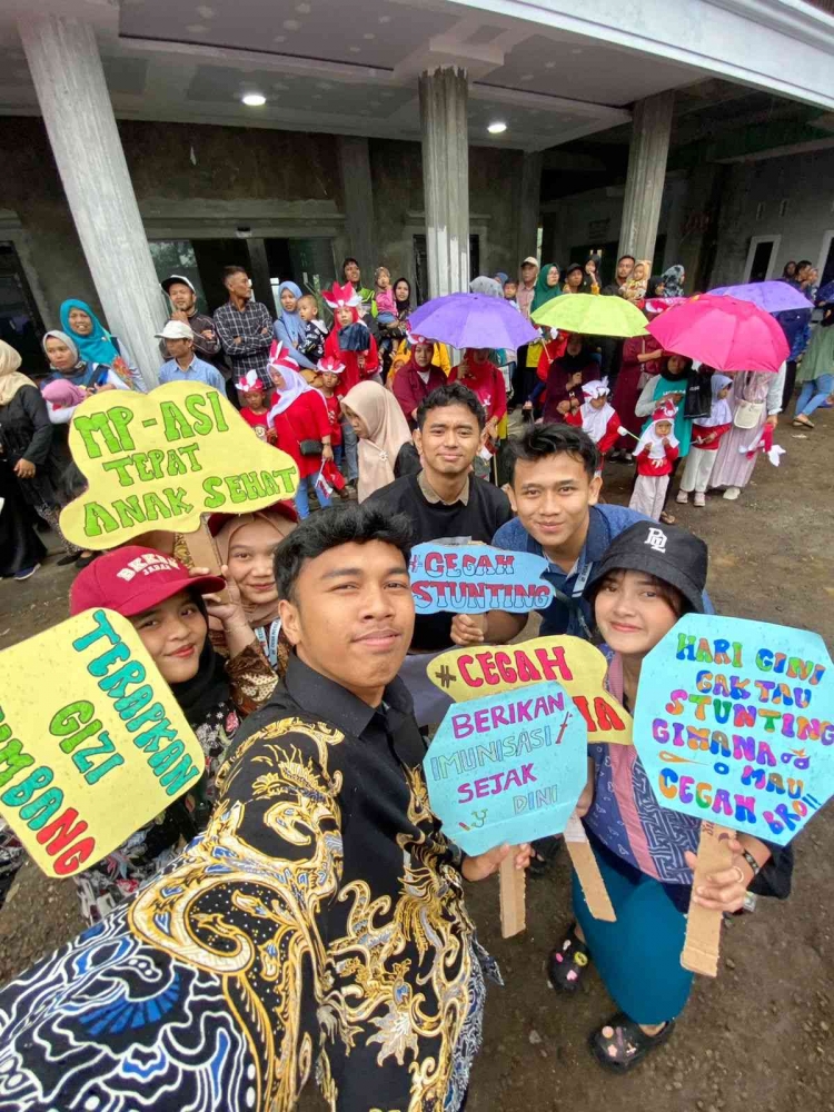 Kampanye cegah stunting mahasiswa KKN Tematik SIPENTING UPI Bandung 2023 (Dokpri)