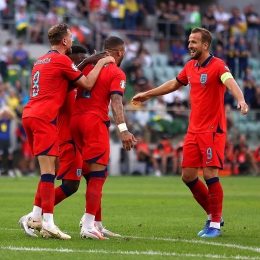 Harry Kane dkk merayakan gol penyeimbang ke gawang Ukraina. Sumber: UEFA EURO 2024