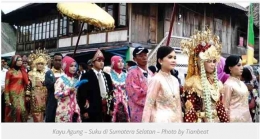 Masyarakat Suku Kayu Agung Sumatera Selatan (Sumber: https://kataomed.com/)