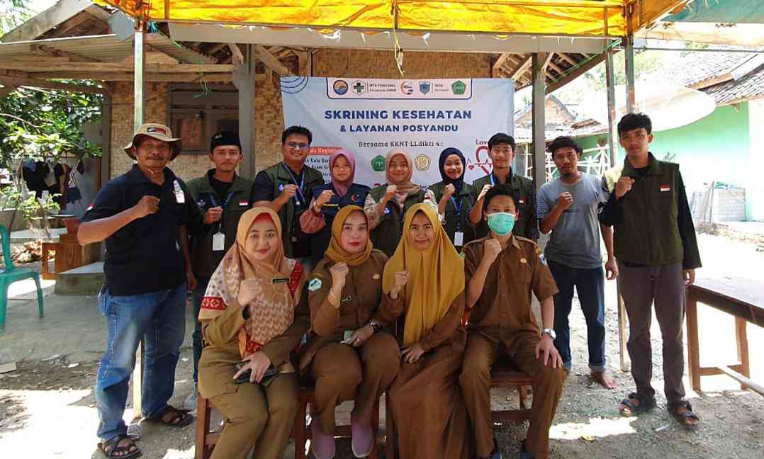 Peduli Kesehatan, KKNT LLDIKTI IV Desa Kertamukti Gelar Skrining ...