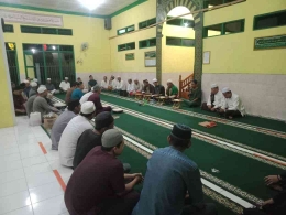 Warga Binaan Rutan Barabai berkumpul di Masjid At Taubah melantuntakan Sholawat peringati Maulid Nabi Muhammad SAW.  Dokpri
