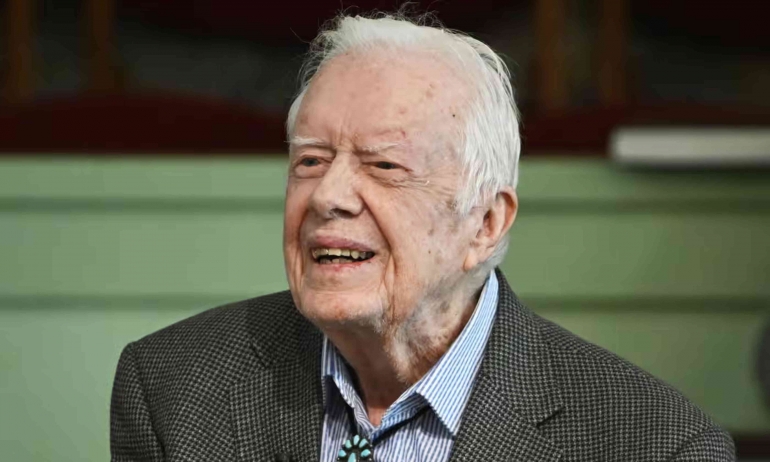Mantan Presiden AS Jimmy Carter di usianya yang ke-98 menuju 99. Foto: theguardian.com