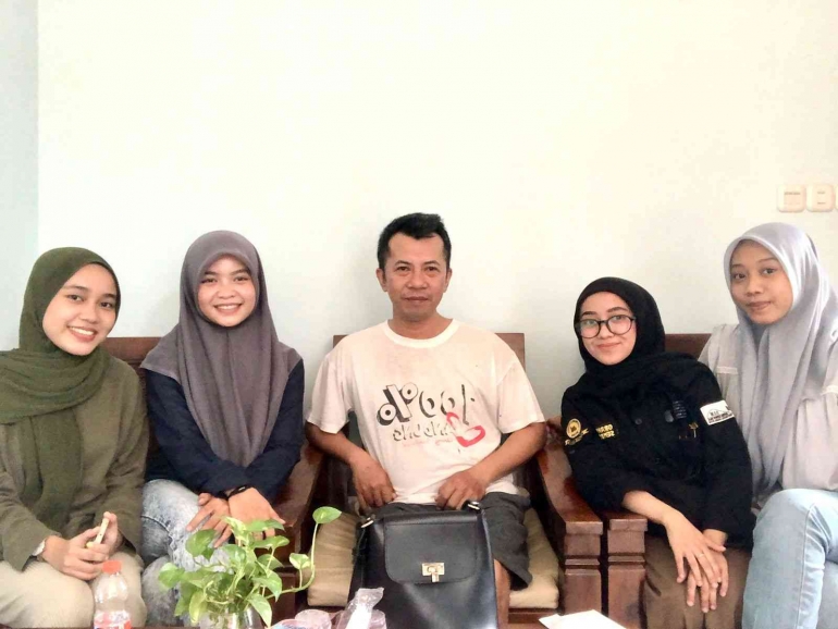 Tim P2MW, Mahasiswa Universitas Djuanda Bogor, Diskusi Pembuatan Rancangan Mesin Prototype (11/09/2023). Dokpri