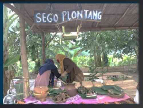 Kuliner sego plontang, salah satu kekayaan budaya dari kawasan situs Sangiran (Sumber: Komunitas Luar Kotak)