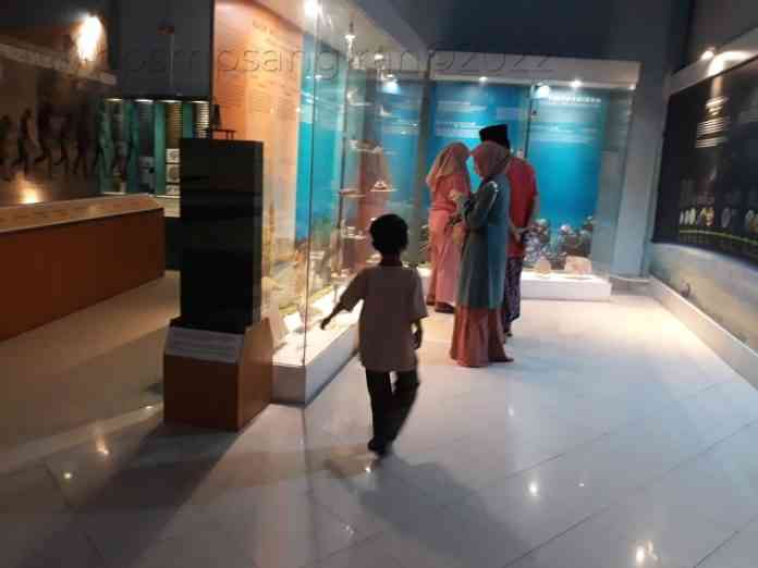 Museum Sangiran, banyak koleksi tentang manusia purba dan lingkungannya ada di sini (Sumber: kebudayaan.kemdikbud.go.id)