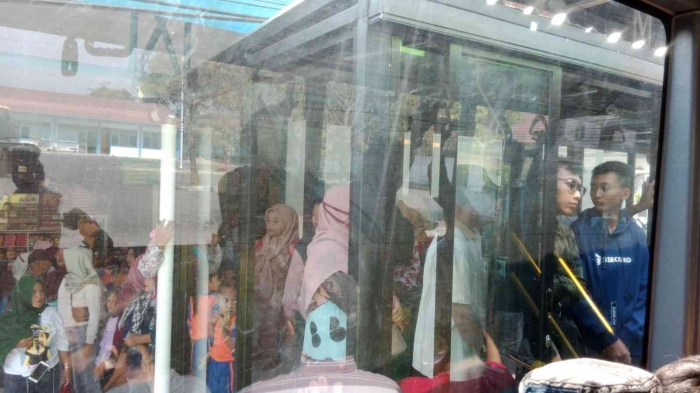 Antrean yang semakin banyak. - Dokumen Pribadi