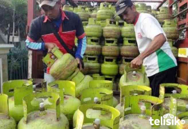 Ilustrasi: Suplay gas melon di pangkalan (Foto: Siawanto Azis/Telisik) 