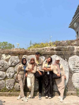 Foto Biru Team di Topeng Wisata Alam Setigi Sekapuk (dok. pribadi)