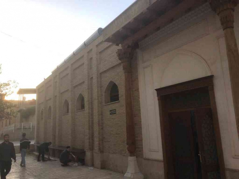 Bersih-bersih. (Foto: Dokumentasi Pribadi)