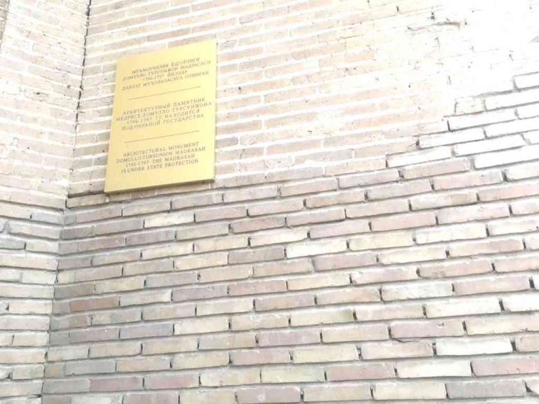 Plakat. (Foto: Dokumentasi Pribadi)