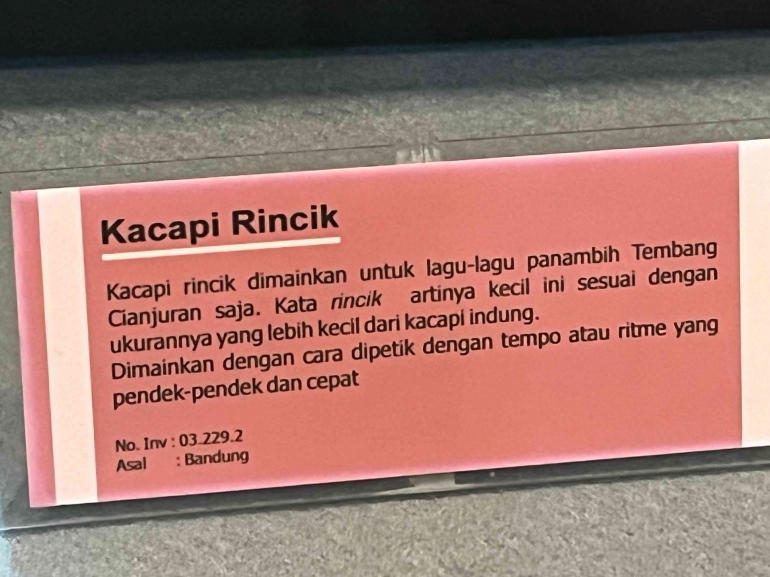 Kecapi Ricik, Alat Musik Tradisional yang Memiliki Fungsi Selain ...