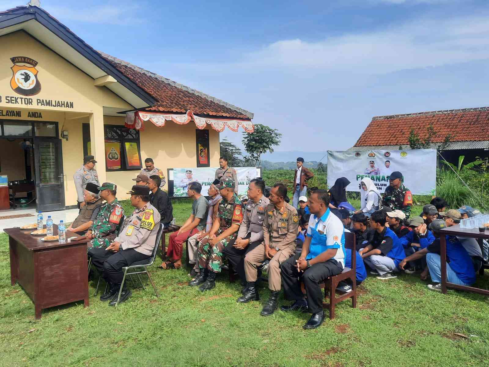 Danramil Dan Anggota Dukung Aktif Dalam Kampanye Tanam Sepuluh Juta ...