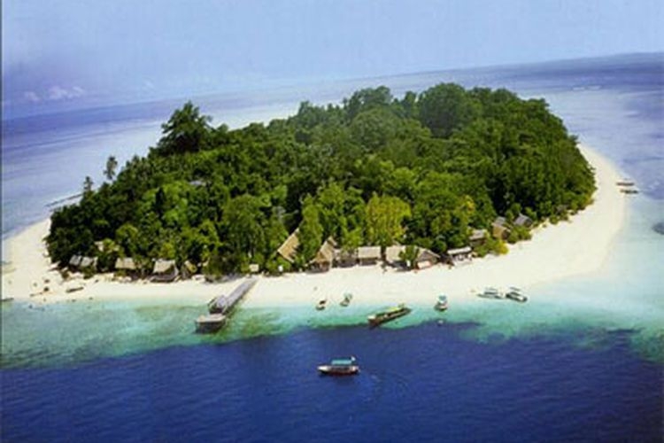 Pulau Sipadan yang sempat diperebutkan oleh Indonesia dan Malaysia sejak 1969 hingga 2002. (Sumber: Wikipedia/GNU Free Documentation License via kompas.com) 