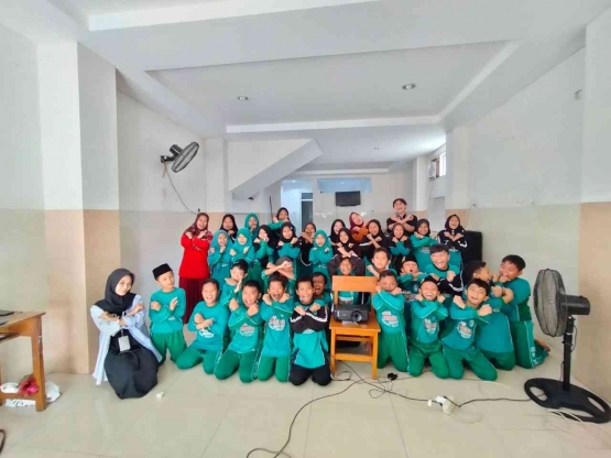 Sosialisasi Menciptakan Sekolah Bebas Bullying di MI Miftahul Ulum