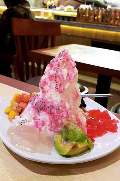 Es Salju Campur, salah satu menu dessert di Imperial Kitchen & Dimsum. Sumber: pergikuliner.com (Clara Yunita)