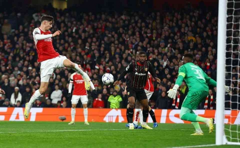 Laga Arsenal menang atas RC Lens dan berhak tiket ke 16 besar Liga Champions (Sumber: Action Images via Reuters/Matthew Childs)