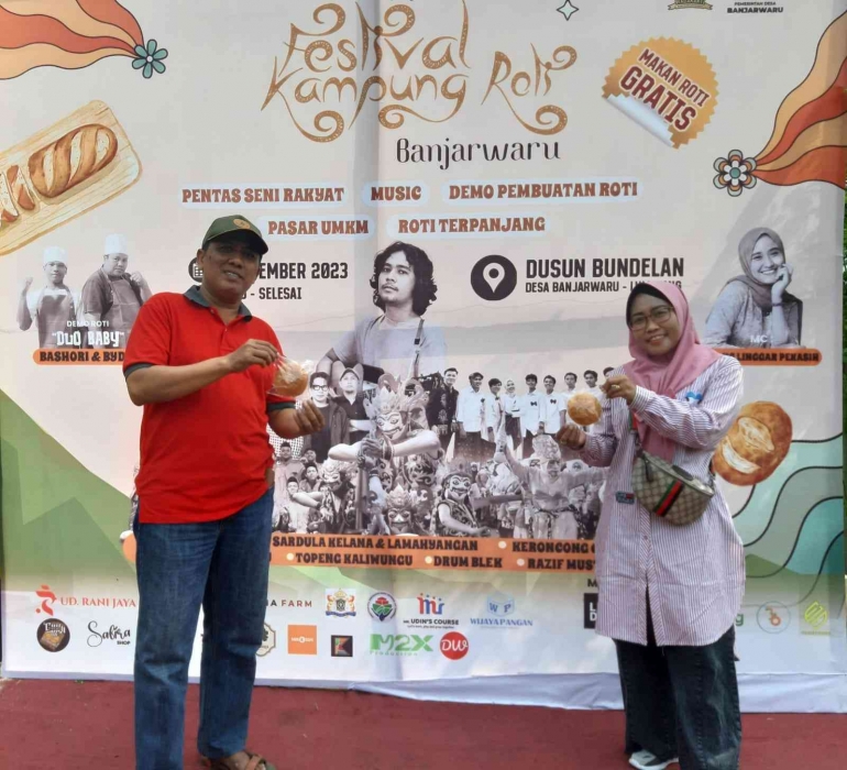 Festival Kampung Roti Banjarwaru di Lumajang Halaman 1 - Kompasiana.com