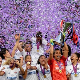 Tim wanita Olympique Lyonnais, berjaya di Prancis dan Eropa (Theguardian.com)