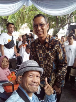 Dok Grup WKJ / Salah satu rekan tuna Daksa Pak Guntur bersama Pj Gubernur DKI Pak Heru Budi Hartono
