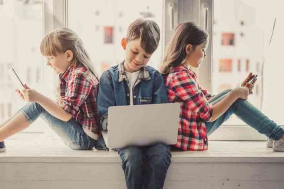 Konten dari guru akan menjadi perhatian dan acuan bagi anak didik. Berhati-hatilah wahai guru content creator. (Thinkstock/Vadimguzhva via Kompas.com)