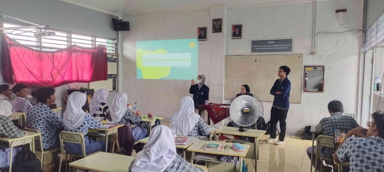 Penyuluhan di SMA PGRI 1 Kota Bogor (dok. pribadi)