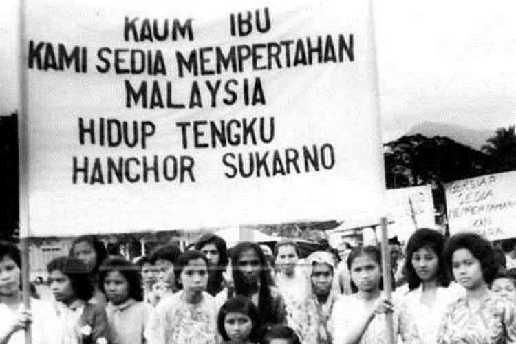 Protes kaum ibu Malaysia terhadap Sukarno (Kompas.com)