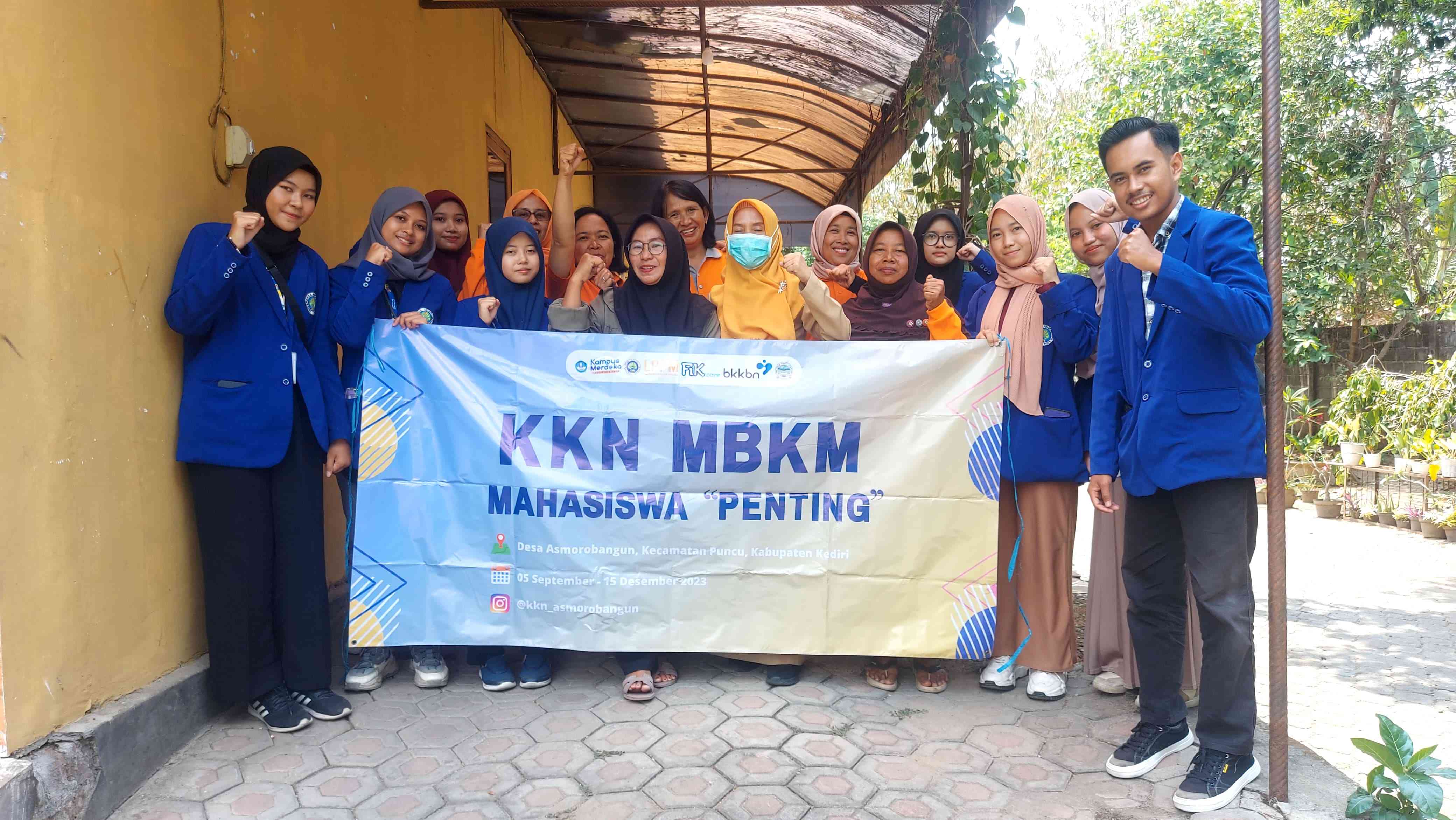 Foto Artikel : Mahasiswa KKN MBKM Peduli Stunting (Penting) UM ...